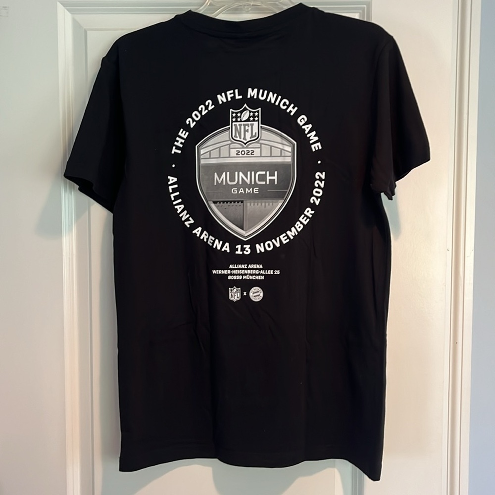 FC Bayern Munich 2022 NFL Munich game t-shirt. Brand new. Purchased in Germany